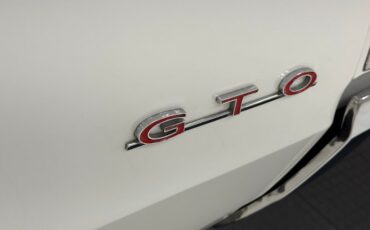 Unknown-Gto-1965-Ermine-White-Blue-25