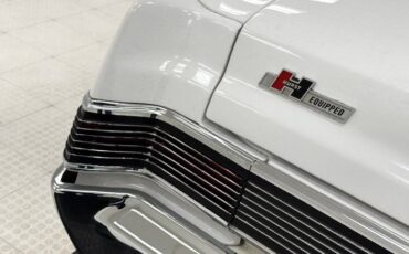 Unknown-Gto-1965-Ermine-White-Blue-26