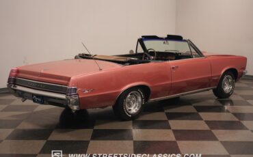 Unknown-Gto-1965-Sunfire-Red-Black-11