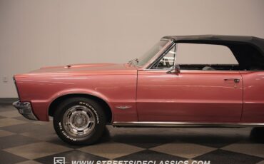 Unknown-Gto-1965-Sunfire-Red-Black-27