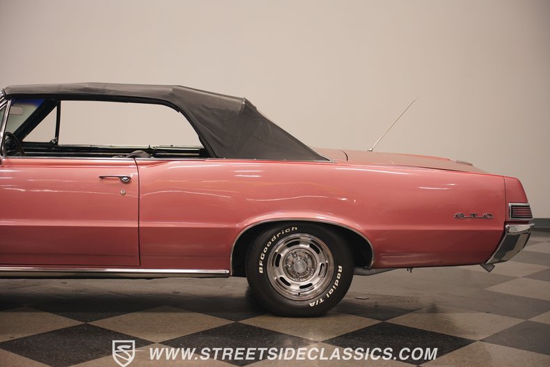 Unknown-Gto-1965-Sunfire-Red-Black-28