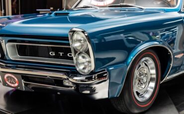 Unknown-Gto-1965-Teal-Turquoise-Black-10