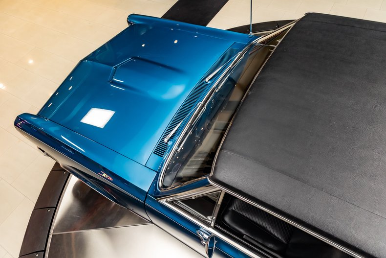 Unknown-Gto-1965-Teal-Turquoise-Black-18