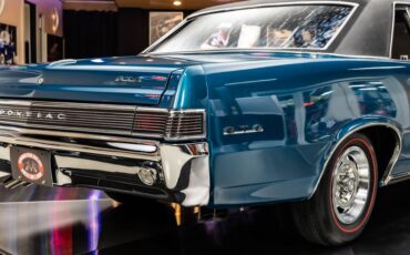 Unknown-Gto-1965-Teal-Turquoise-Black-23
