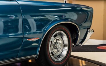 Unknown-Gto-1965-Teal-Turquoise-Black-25