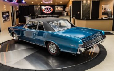 Unknown-Gto-1965-Teal-Turquoise-Black-31
