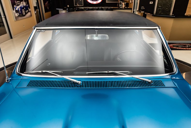 Unknown-Gto-1965-Teal-Turquoise-Black-40