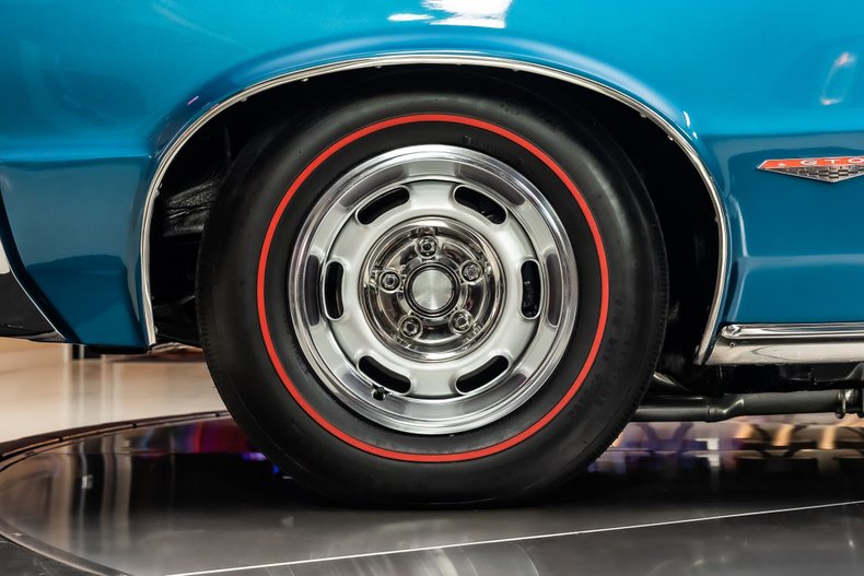 Unknown-Gto-1965-Teal-Turquoise-Black-47