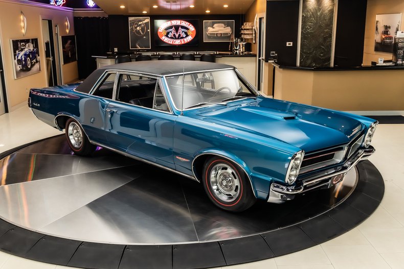 Unknown-Gto-1965-Teal-Turquoise-Black-8