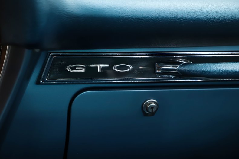 Unknown-Gto-1966-Barrier-Blue-Blue-34
