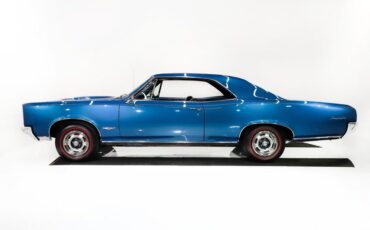 Unknown-Gto-1966-Barrier-Blue-Blue-37
