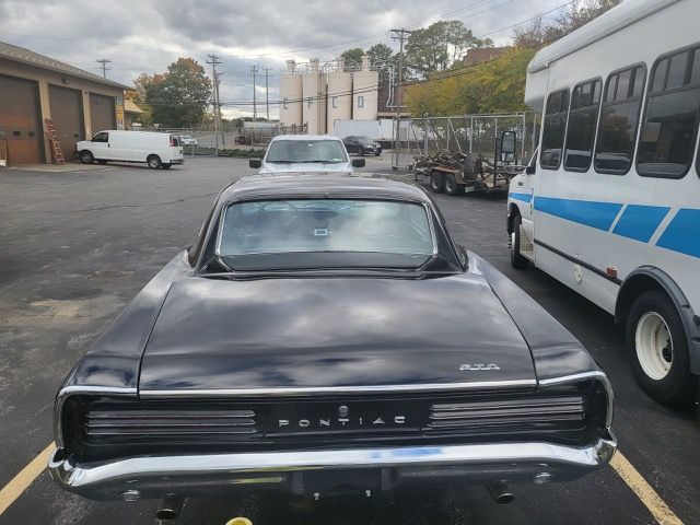 Unknown-Gto-1966-Black-Black-4