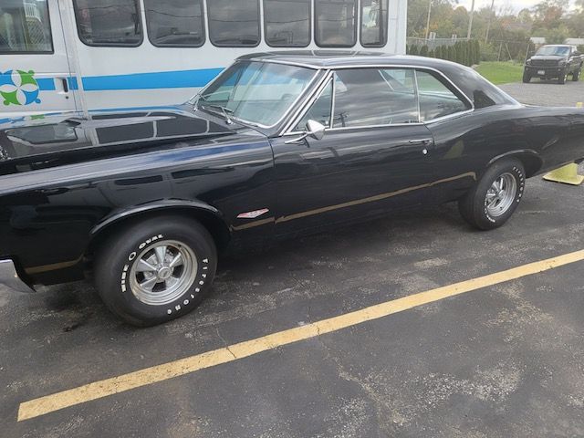 Unknown-Gto-1966-Black-Black