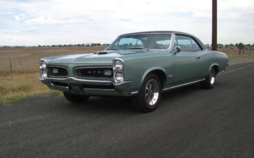 Unknown-Gto-1966-Green