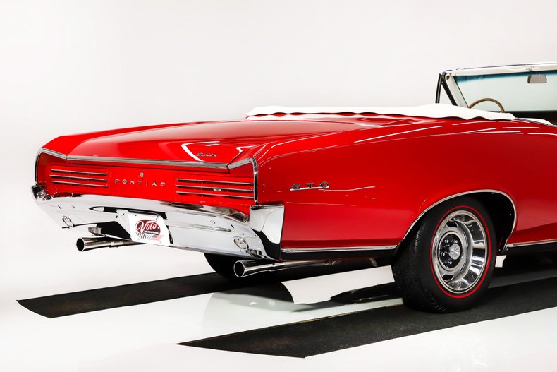Unknown-Gto-1966-Montero-Red-White-22
