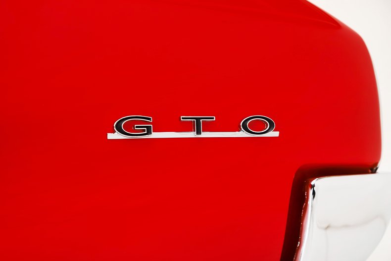Unknown-Gto-1966-Montero-Red-White-4