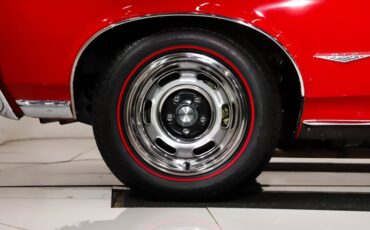 Unknown-Gto-1966-Montero-Red-White-6