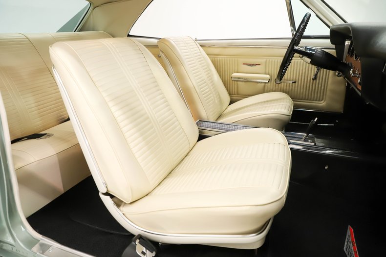 Unknown-Gto-1966-Palmetto-Green-Pearl-White-31