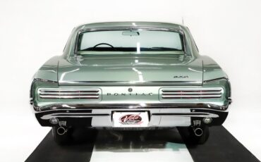 Unknown-Gto-1966-Palmetto-Green-Pearl-White-34