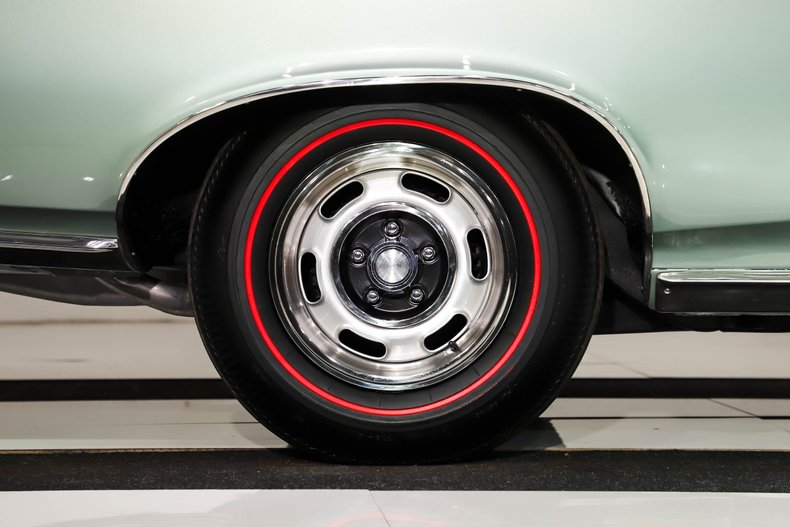 Unknown-Gto-1966-Palmetto-Green-Pearl-White-5