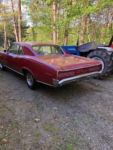 Unknown-Gto-1966-Red-3