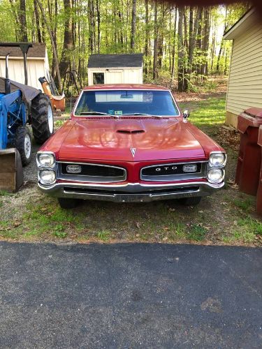 Unknown-Gto-1966-Red-4
