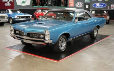 Unknown-Gto-1967-Blue-1