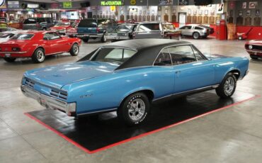 Unknown-Gto-1967-Blue-13