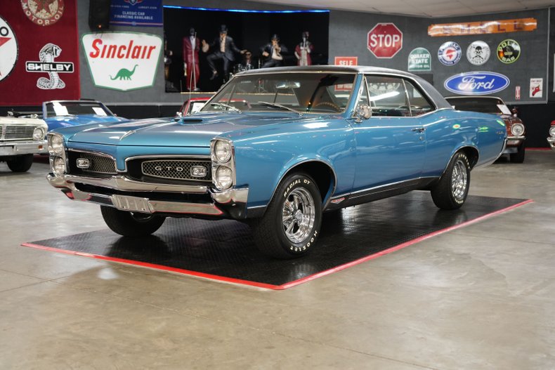 Unknown-Gto-1967-Blue-17