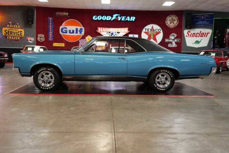 Unknown-Gto-1967-Blue-20