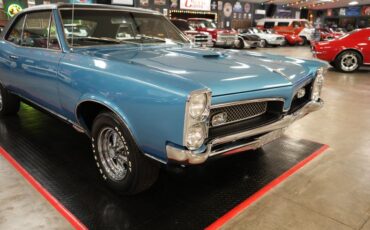 Unknown-Gto-1967-Blue-29