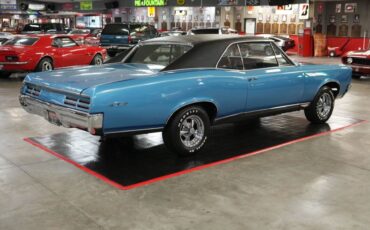 Unknown-Gto-1967-Blue-5