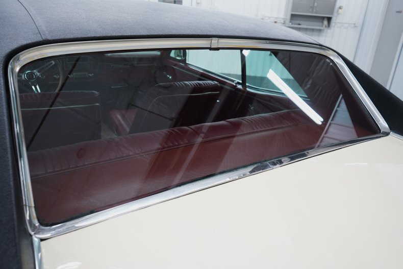 Unknown-Gto-1967-Cameo-Ivory-Red-17