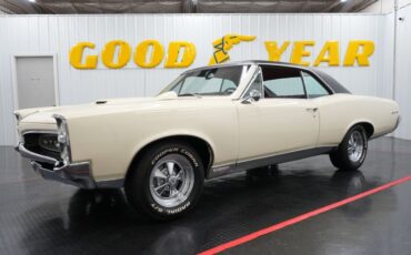 Unknown-Gto-1967-Cameo-Ivory-Red-2