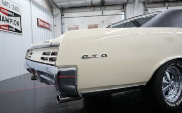 Unknown-Gto-1967-Cameo-Ivory-Red-20