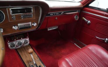 Unknown-Gto-1967-Cameo-Ivory-Red-42