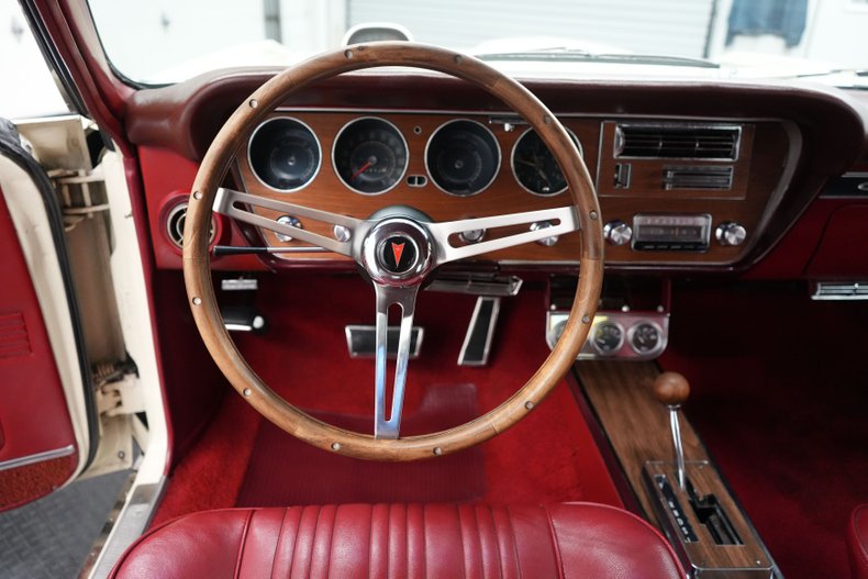 Unknown-Gto-1967-Cameo-Ivory-Red-45