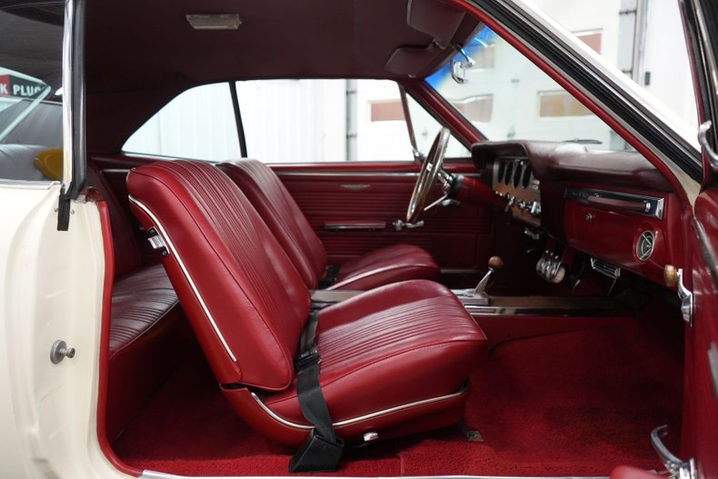 Unknown-Gto-1967-Cameo-Ivory-Red-48