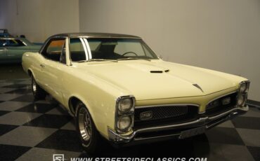 Unknown-Gto-1967-Cream-Black-18