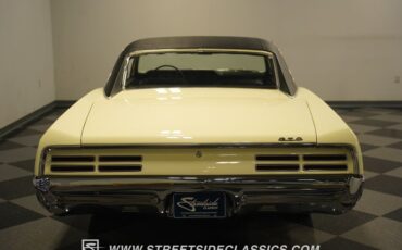 Unknown-Gto-1967-Cream-Black-26