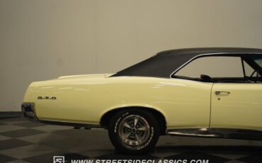 Unknown-Gto-1967-Cream-Black-31