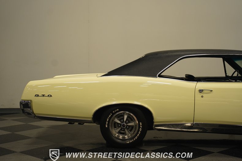 Unknown-Gto-1967-Cream-Black-31