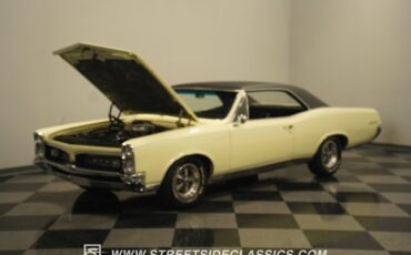 Unknown-Gto-1967-Cream-Black-33