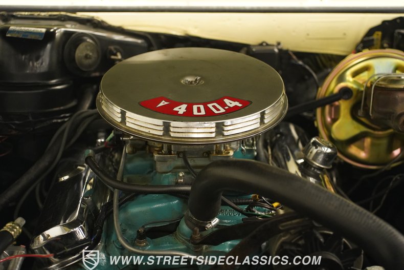 Unknown-Gto-1967-Cream-Black-36