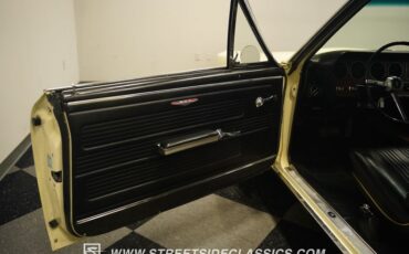 Unknown-Gto-1967-Cream-Black-38