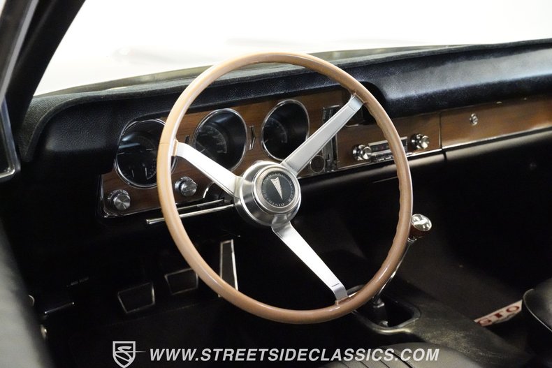 Unknown-Gto-1968-Midnight-Blue-metall-Black-10
