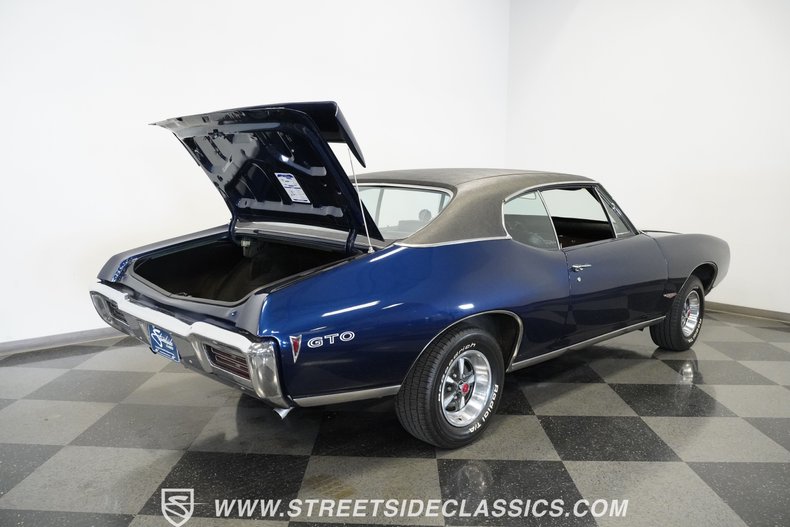 Unknown-Gto-1968-Midnight-Blue-metall-Black-4