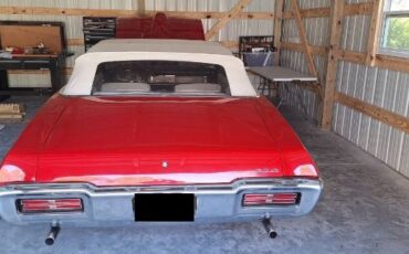 Unknown-Gto-1968-Red-White-Top-White-16