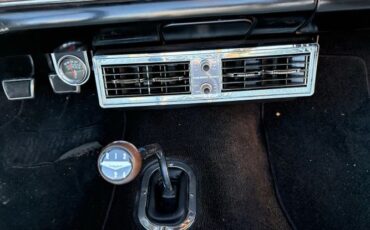 Unknown-Gto-1968-Red-White-Top-White-21