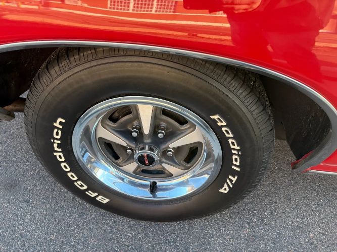 Unknown-Gto-1968-Red-White-Top-White-33
